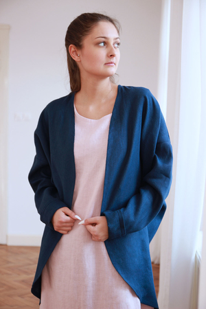 Women's oversized cardigan Lotika made of 100% linen designed and sewn with love for nature in the Czech Podkrkonoší region